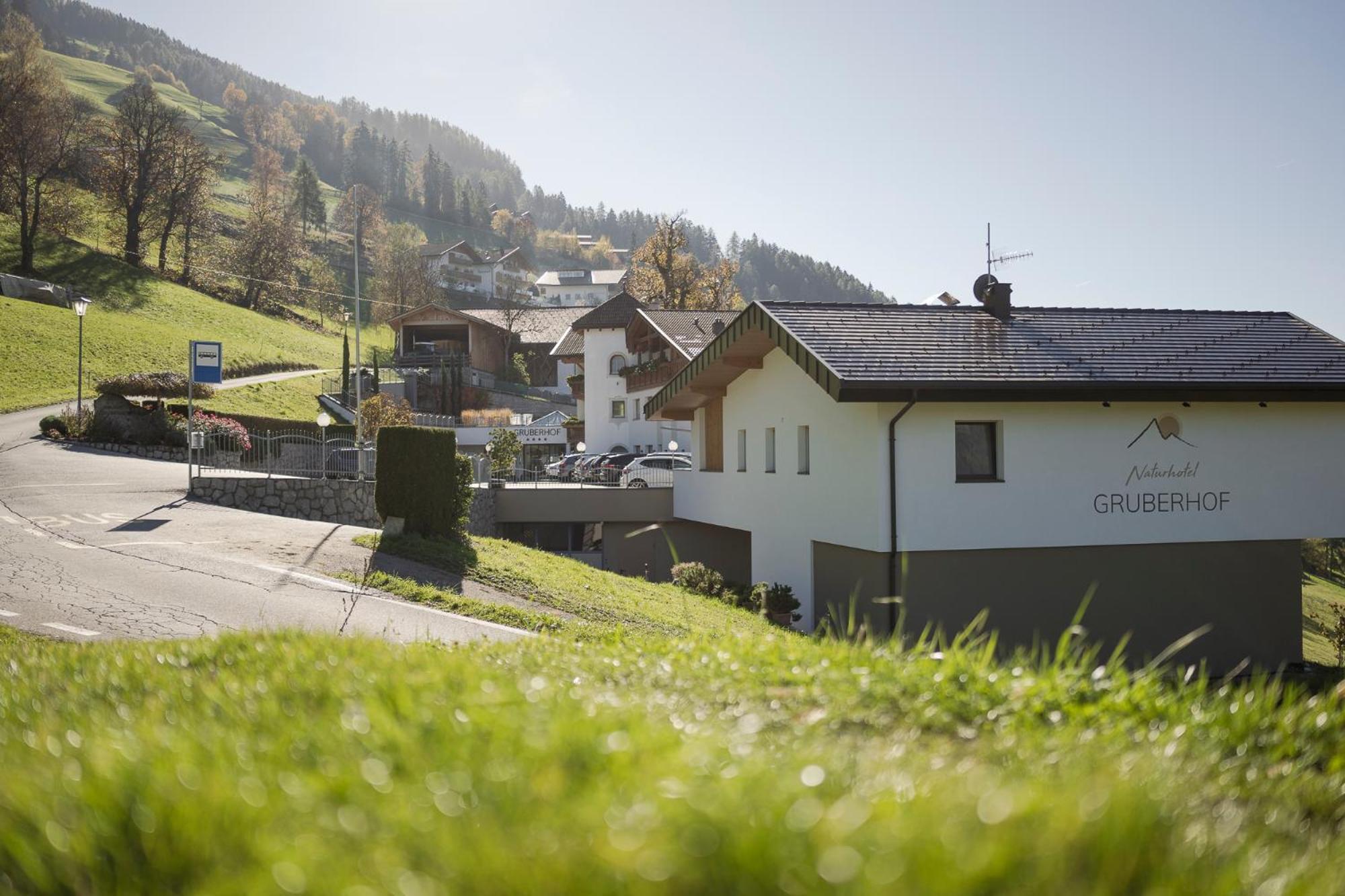 Naturhotel Gruberhof Schenna Eksteriør bilde